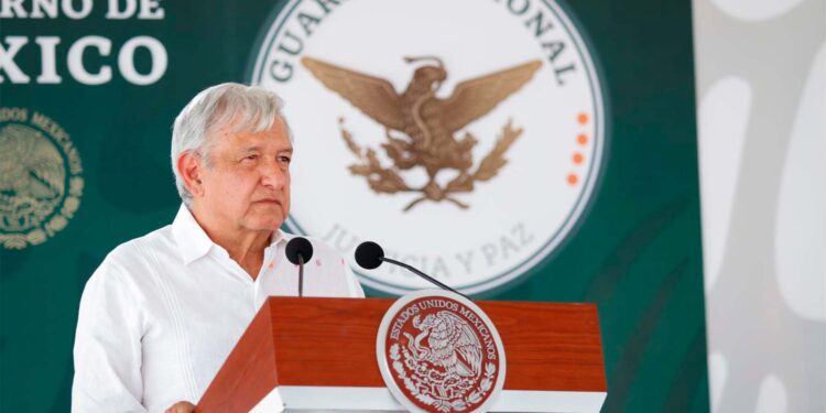 Piden a diputados rechazar reforma “militarista” de AMLO