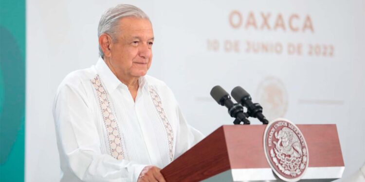 La oposición en México “se dedica a estorbar”: AMLO