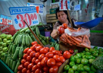 AMLO niega escasez de alimentos en México