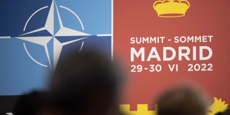 La cumbre de Madrid refuerza a la OTAN frente Rusia y China