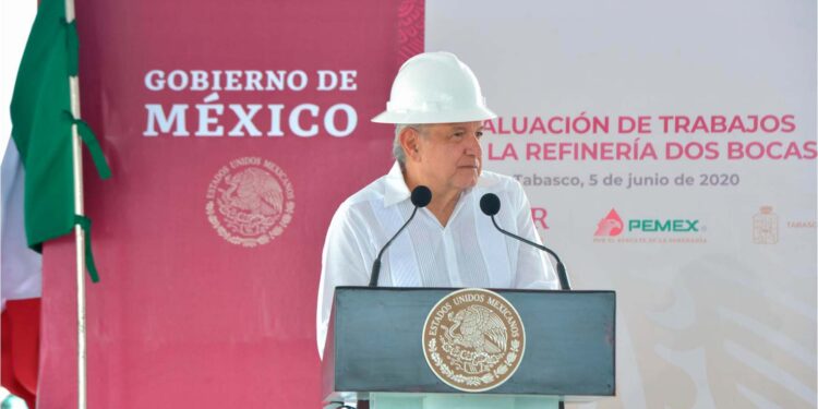 AMLO inaugurará una refinería que operará hasta el año siguiente, confirma Pemex