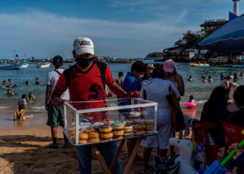 Empleo formal en México desacelera en mayo y se pierden 2 mil 855 puestos