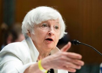 EE.UU. enfrenta “niveles inaceptables de inflación”, dice Secretaria del Tesoro