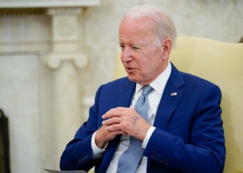 EE.UU. anuncia un nuevo paquete de sanciones financieras y diplomáticas contra élites rusas