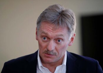 EE.UU. “echa leña al fuego” con su anuncio de enviar a Ucrania lanzacohetes múltiples: Kremlin