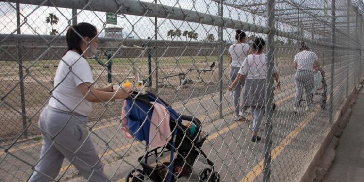 Ocho de cada diez mujeres presas en México sufren tortura