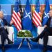 La OTAN aprueba multiplicar sus tropas en el este de Europa y considera “amenaza directa” a Rusia