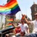 México inicia el mes del orgullo LGBT con avances pero con promesas incumplidas