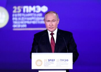 Putin: Rusia emplearía las armas nucleares sólo para defender su soberanía