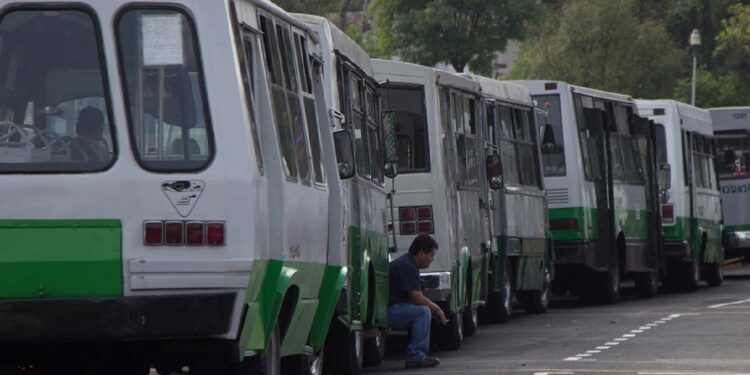 Sube un peso el transporte público en CDMX