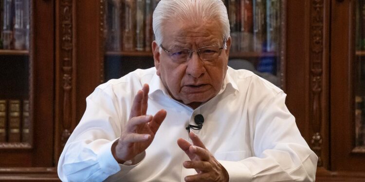 Ruptura de AMLO con Iglesia disminuye esperanzas de salir de crisis; la solución está en el pueblo organizado
