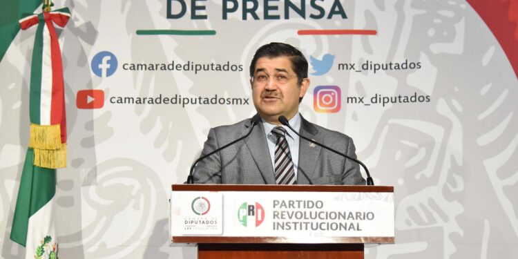 Denuncia Brasil Acosta uso faccioso de la Procuraduría de Hidalgo para encarcelar ilegalmente a líder transportista