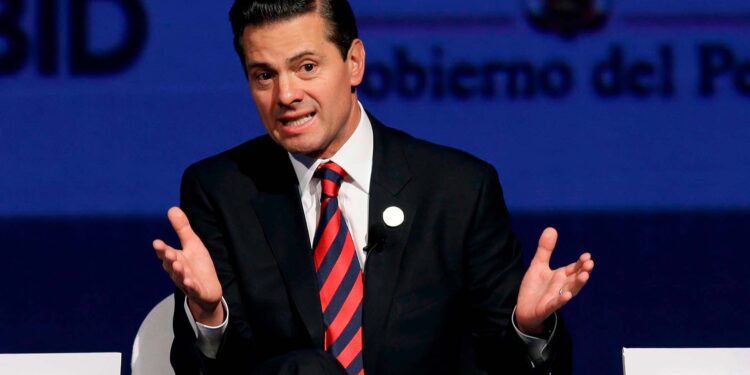 FGR abre carpeta de investigación contra Enrique Peña Nieto