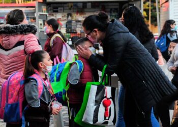 Cierran cuatro escuelas en el Edomex por contagios de Covid-19
