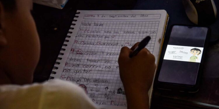 Educación en Latinoamérica retrocede una década por pandemia de Covid-19: Banco Mundial