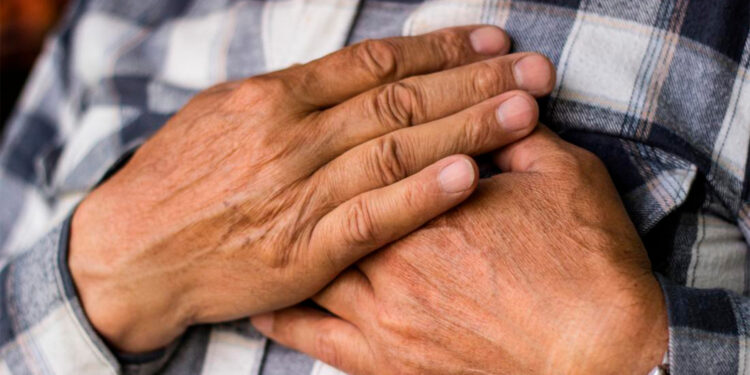 Enfermedades del corazón, principal causa de muerte en México en 2021: Inegi