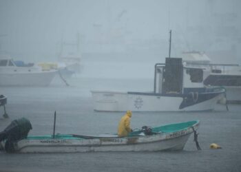 Huracán ‘Bonnie’ evoluciona a categoría 3 pero sigue lejos de costas mexicanas