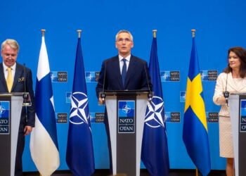 Aliados de la OTAN firman el protocolo de adhesión de Suecia y Finlandia