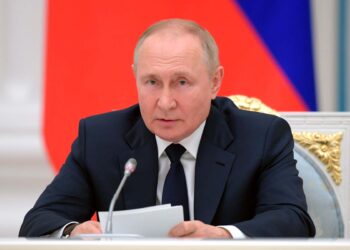 Putin advierte a Occidente que Rusia no ha empezado aún “nada serio” en Ucrania