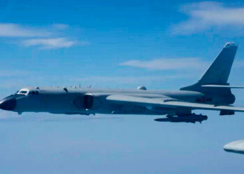 China vuela más de 100 aviones de combate alrededor de Taiwán