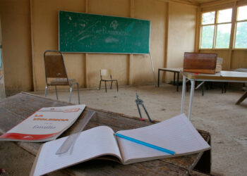 4T castiga la educación en México; recortes agravan crisis