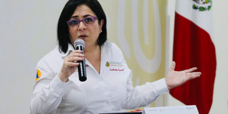 Acusan a Protección Civil de frenar rescate de los 10 mineros