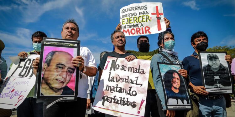 SIP repudia asesinato del periodista Fredid Román en Guerrero