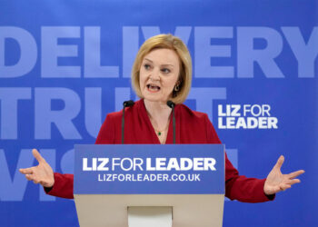 Truss asegura que “está lista” para pulsar el botón nuclear si es elegida primera ministra británica