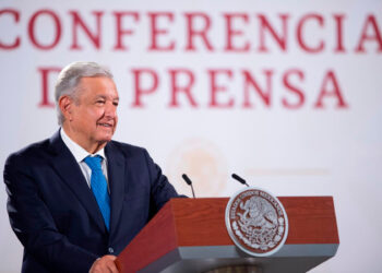 AMLO extiende pacto antiinflación para congelar precio de ciertos alimentos