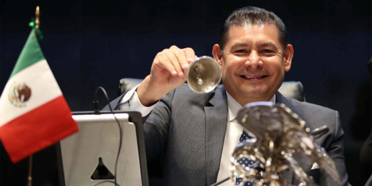 Iban a perder: Morena y aliados logran regresar a Comisiones el dictamen a la Guardia Nacional