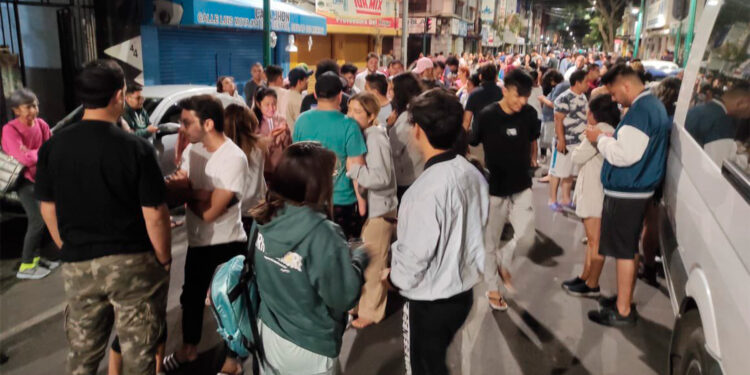 ¡Otra vez! Sismo de magnitud 6.9 despierta a la CDMX