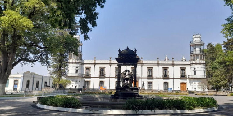 Estudiantes de Chapingo inician paro indefinido para exigir aumento en becas