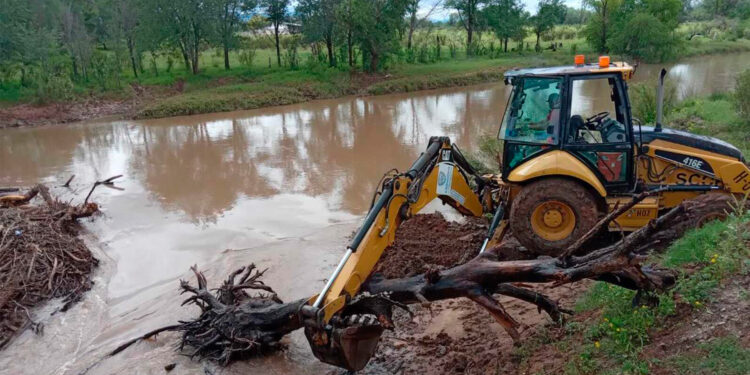 Lluvias continúan generando afectaciones en Chihuahua; dejan damnificados y vías destrozadas