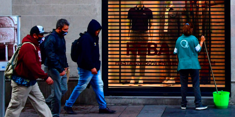 La tasa de desempleo en México se ubica en el 3.5% en agosto