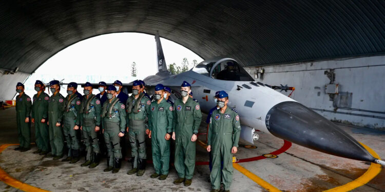 Taiwán derriba un dron chino que sobrevolaba una de sus islas