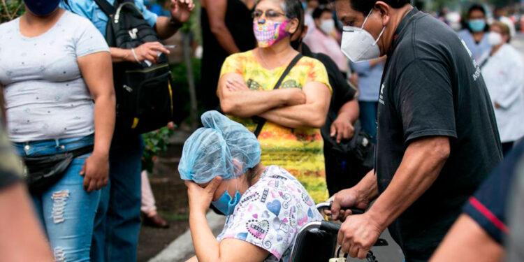 ¡Prohibido enfermarse! Medicinas y consultas con precios inalcanzables