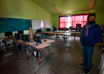 La Escuela es Nuestra: 23 mmdp en lo “oscurito”