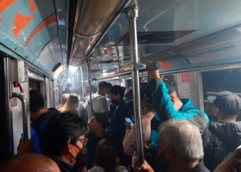 “Se está quemando”: Desalojan Línea B del Metro por corto circuito