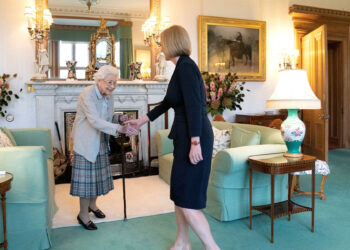 Es oficial: Liz Truss es la primera ministra de Reino Unido tras audiencia con la reina Isabel II