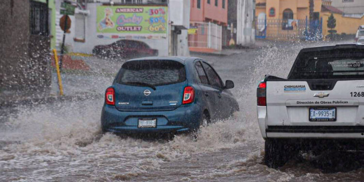 Declaran estado de emergencia en Chihuahua por fuertes lluvias