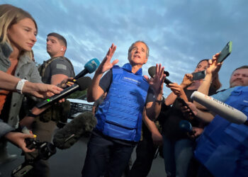 Misión del OIEA establece una presencia continua en la central nuclear de Zaporozhie