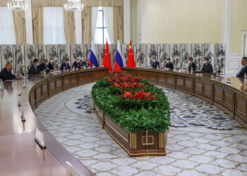 Xi Jinping llama a Putin a liderar juntos un mundo cambiante
