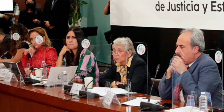 Comisiones del Senado aprueban sin cambiar una coma la reforma a la Guardia Nacional