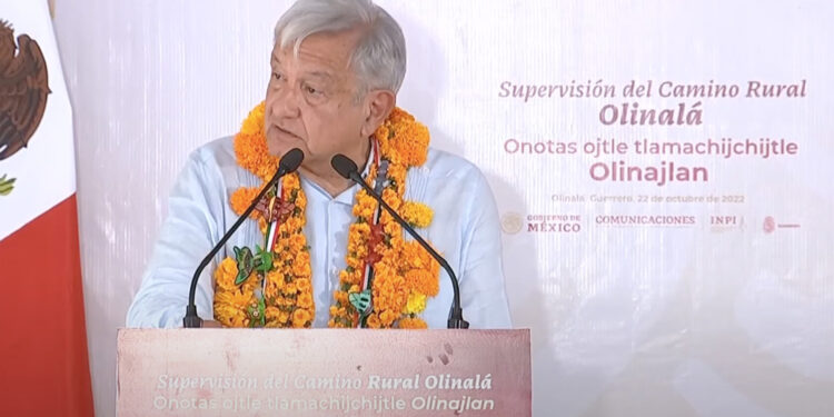 Gritan a AMLO “mentiroso” por desabasto de medicamentos en Centros de Salud en Guerrero