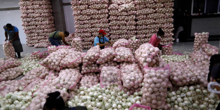 La actividad económica en México se estancó en septiembre: Inegi