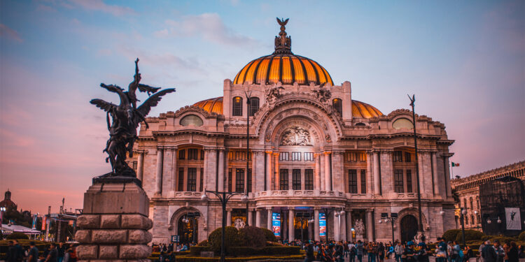 PIB de México crece 1% en tercer trimestre de 2022