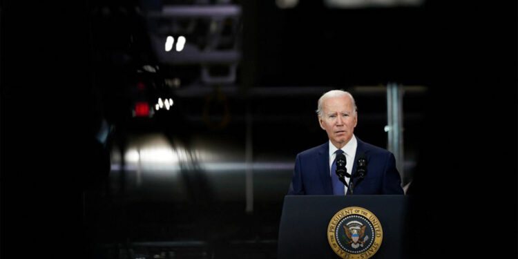 EE.UU. promete represalias contra Arabia Saudita por recorte de petróleo