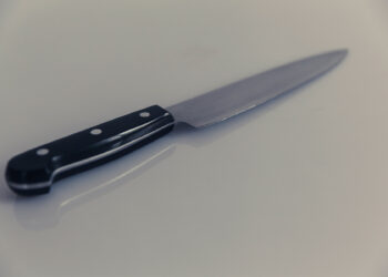 Niño de 11 años acuchilla a su maestra en Chimalhuacán