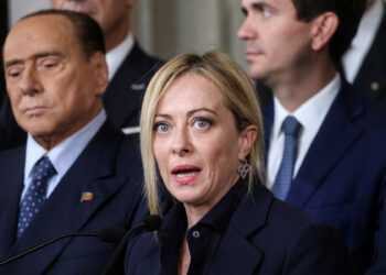 Presidente de Italia nombra a Meloni como primera ministra