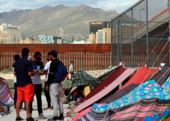 Crisis en frontera México-EE.UU.: frío se ensaña con venezolanos varados